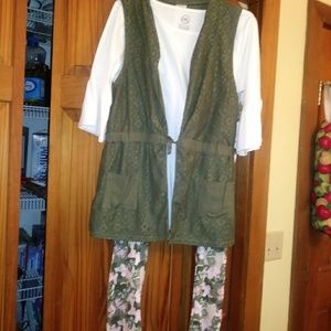 14/16 3 piece outfits